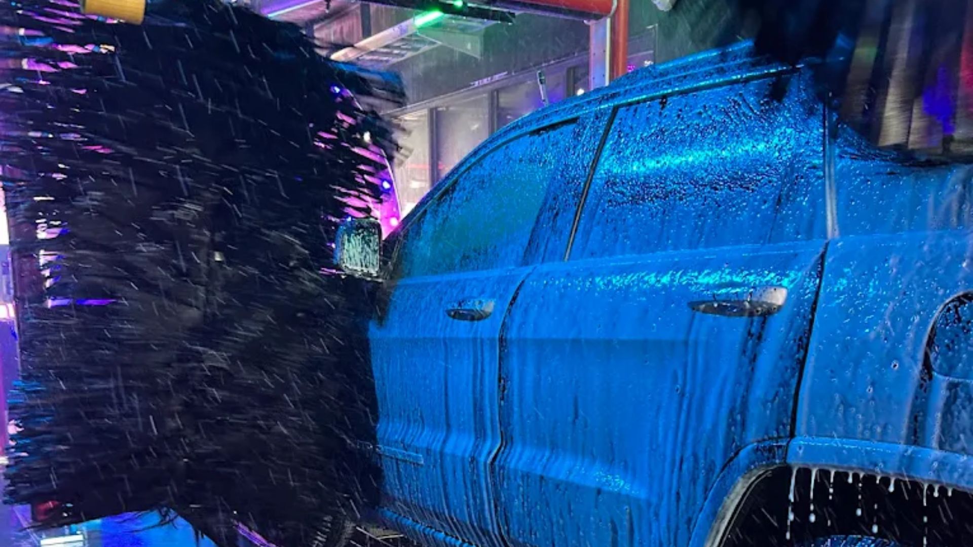 Which Rocket Wash Package Is Right for Your Vehicle?